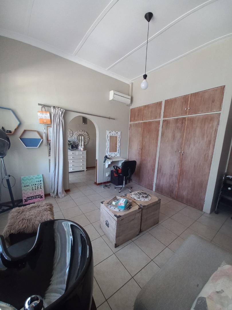 3 Bedroom Property for Sale in Herlear Northern Cape